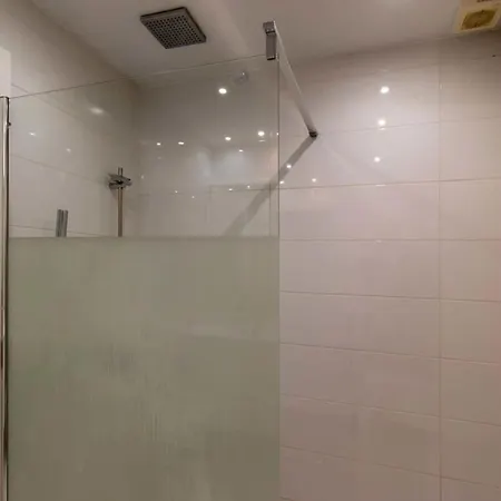 Club Atlantis 91 - Two Bed Apartment *