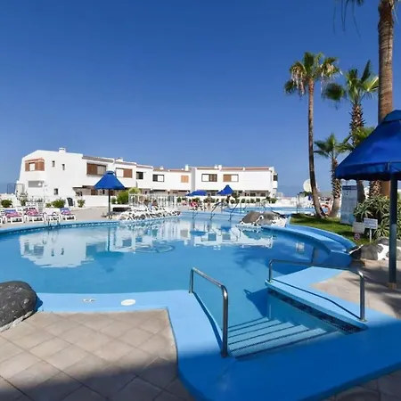 Club Atlantis 91 - Two Bed شقة