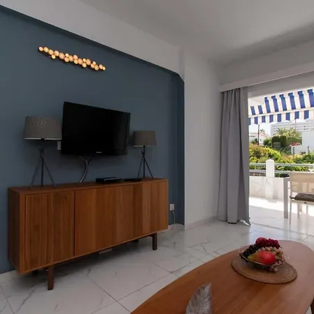 Club Atlantis 91 - Two Bed Apartment *