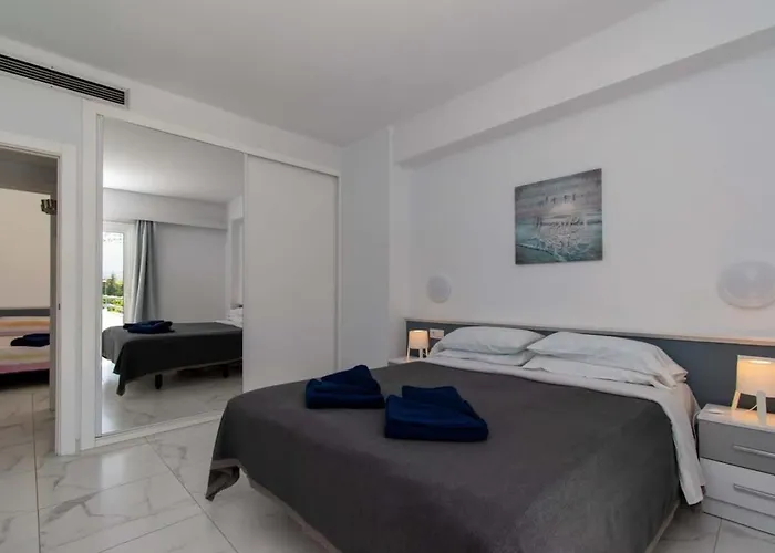 Club Atlantis 91 - Two Bed * أذيخي