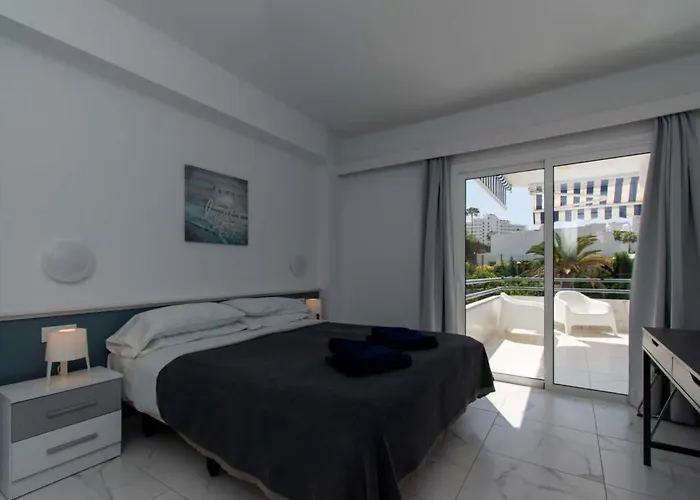 Club Atlantis 91 - Two Bed أذيخي