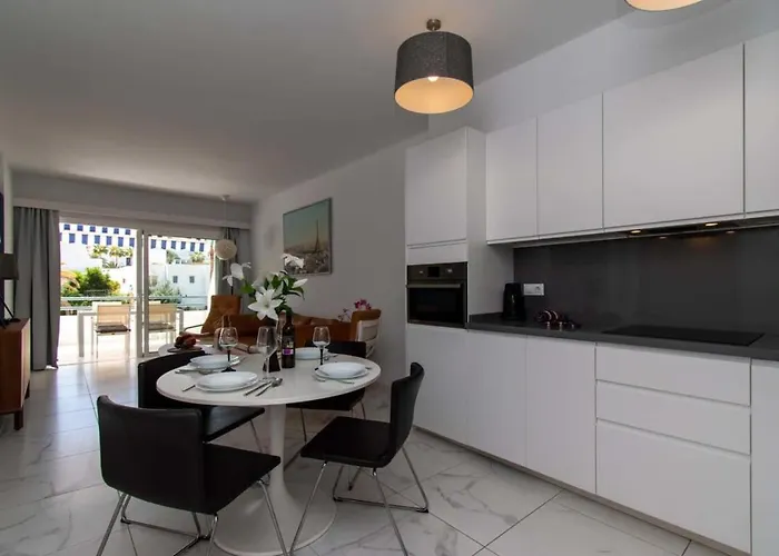 شقة Club Atlantis 91 - Two Bed أذيخي