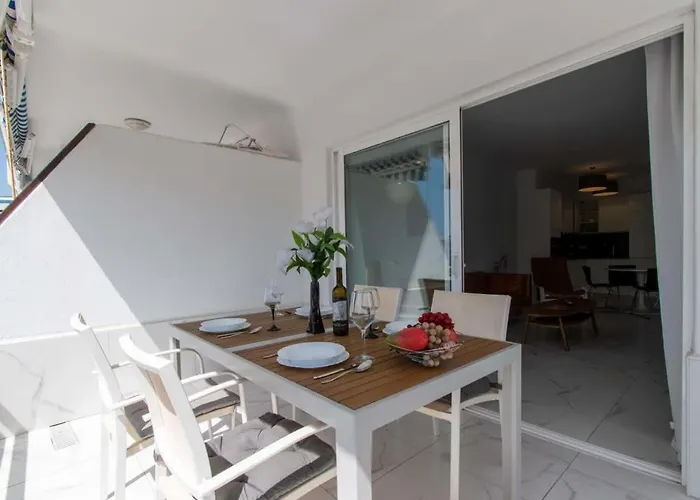 Club Atlantis 91 - Two Bed أذيخي